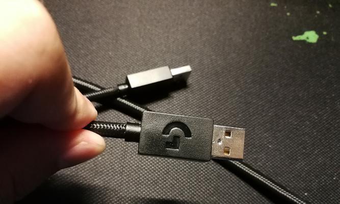罗技欧姆龙轴（全面评估罗技欧姆龙轴的性能与优势）