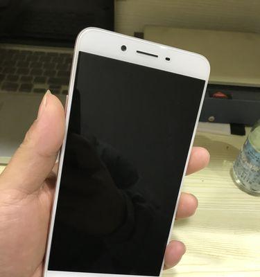 探索OPPOR9Plus的卓越性能和功能（一款令人惊叹的手机，满足您对高性能和多功能的需求）
